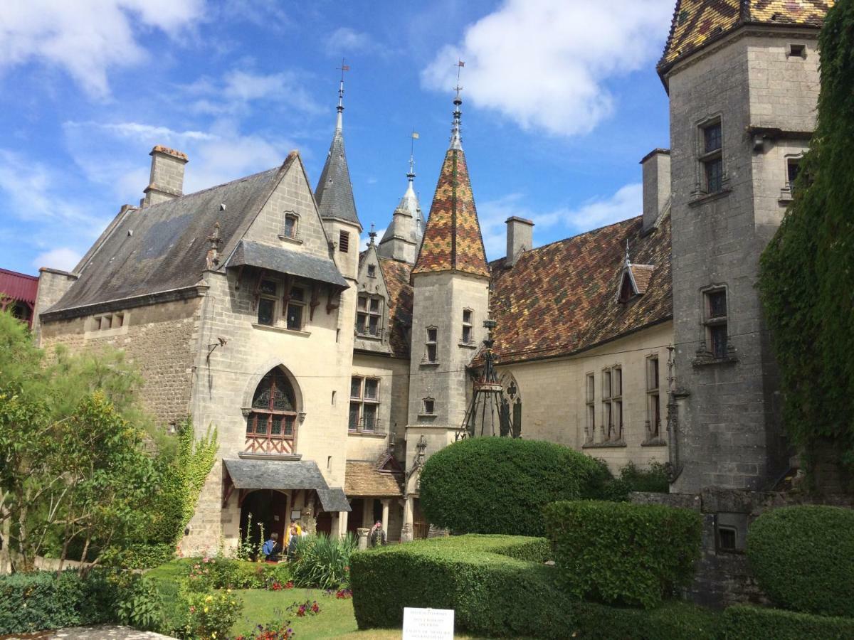 Forét Enchantée De Bourgogne La Celle-En-Morvan Exterior foto